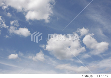 絹層雲 入道雲 屋外の写真素材