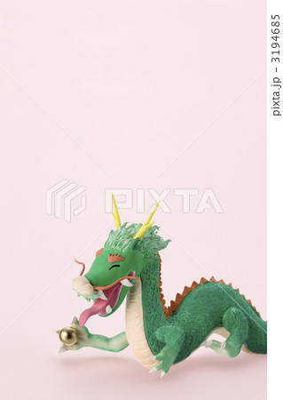 ドラゴン 竜 龍 粘土の写真素材 - PIXTA