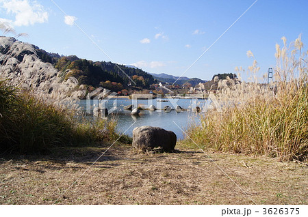 じゃぶじゃぶ池エロ画像 じゃぶじゃぶ池の写真素材 - PIXTA