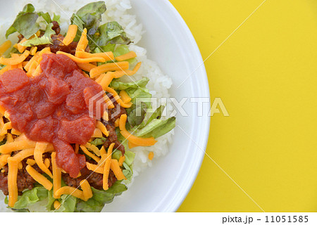 沖縄料理 タコライス 地方グルメ タコスの写真素材