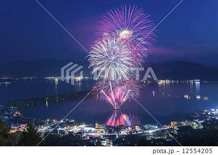 冬花火 打上花火 天橋立 花火の写真素材