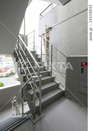 非常階段 階段 マンション 集合住宅の写真素材
