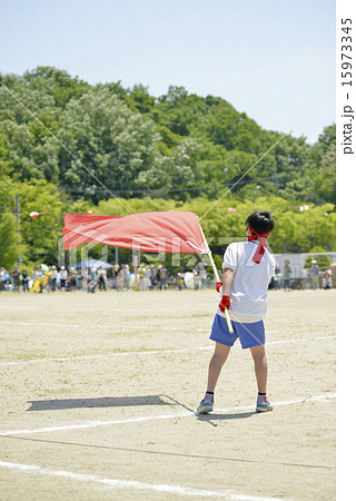 赤団 運動会 赤組の写真素材