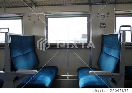 キハ40 列車 車内 JR北海道の写真素材 - PIXTA