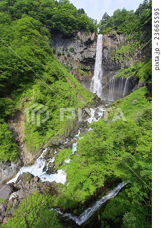 華厳の滝 中禅寺湖 奥日光 夏の写真素材