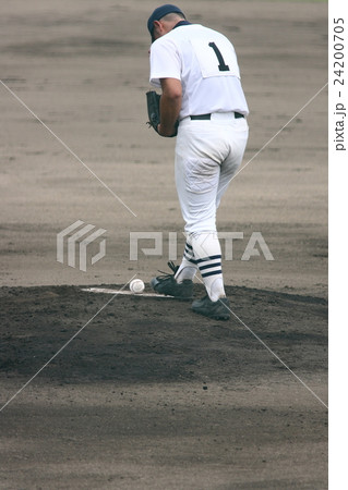 高校生 男子高校生 野球 ピッチャー カッコイイの写真素材