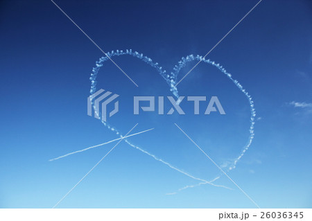 航空祭ハートの写真素材 航空祭ハートの写真素材