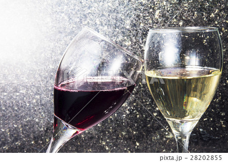 白ワイン ワイン 飲物 シズルの写真素材