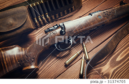 ショットガン 散弾銃 弾 古いの写真素材 - PIXTA