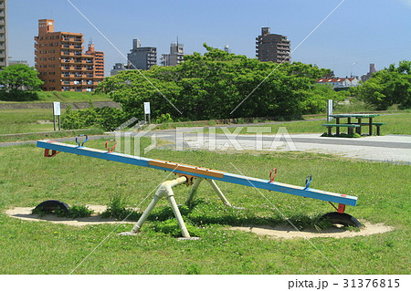 公園 シーソー 遊具 名古屋市の写真素材