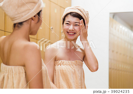 湯上がり 女性の写真素材 - PIXTA