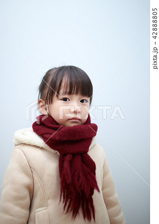 ダッフルコート 女の子の写真素材