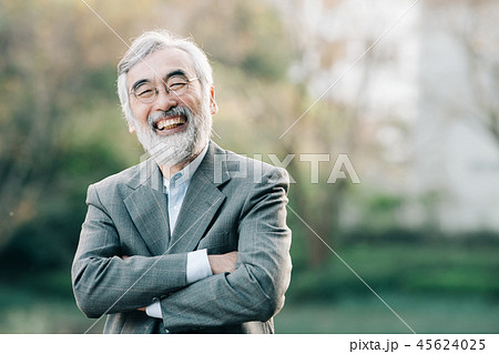 男性 シニア 老人 髭の写真素材