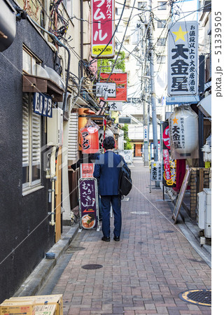 慶応仲通り商店街の写真素材