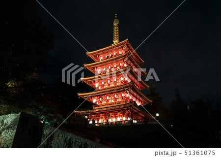 高幡不動 東京都 日野市 ライトアップの写真素材