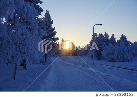 雪景色 海外 北欧の写真素材