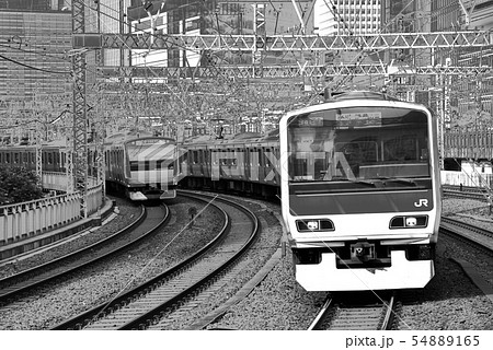 山手線 車両 乗り物 電車のイラスト素材
