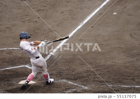 左バッターの写真素材