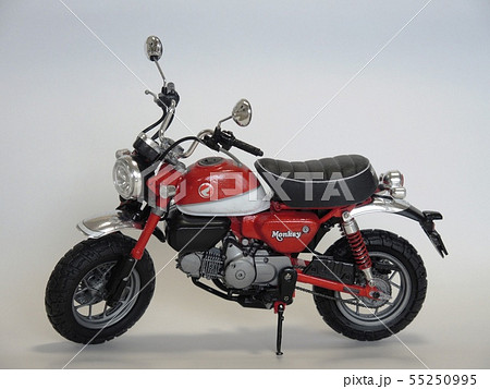 ホンダモンキー 乗り物 バイク エンジンの写真素材