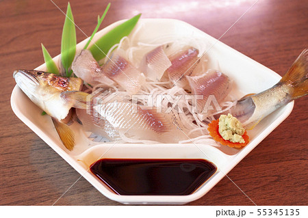 生魚片刺身香魚淡水魚日本料理照片素材