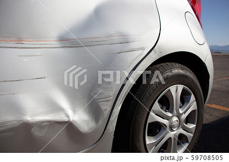 当て逃げの写真素材