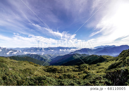 高い山の写真素材