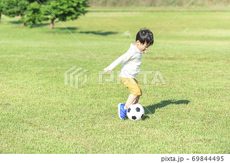 サッカーの写真素材集 ピクスタ