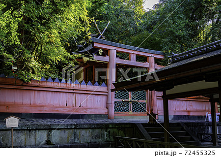 多賀神社本殿 灯篭の写真素材