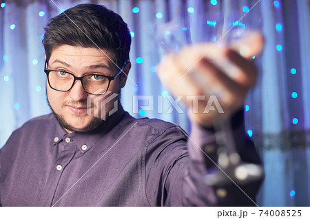 タイ 男性 民族衣装 コスチュームの写真素材