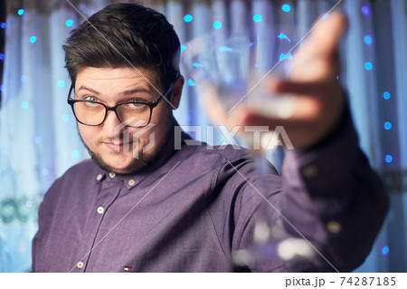 タイ 男性 民族衣装 コスチュームの写真素材