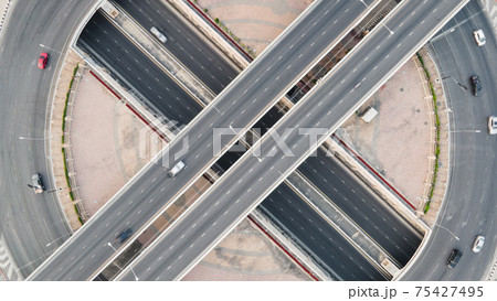 高速道路 ジャンクション インターチェンジ 丸いの写真素材