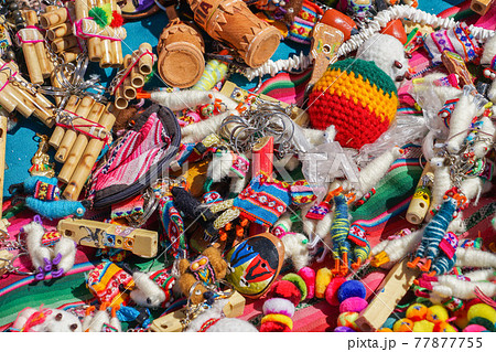 ウユニ塩湖 お土産 ボリビア 南米の写真素材