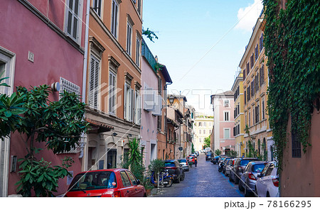 イタリアの街角の写真素材 - PIXTA
