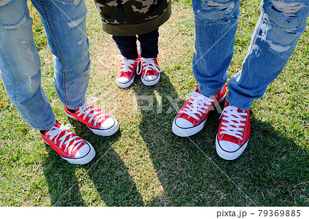 バッシュ バスケットシューズ の写真素材集 ピクスタ