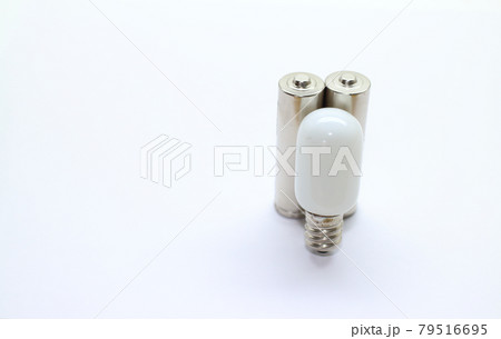 電球 理科 実験 乾電池の写真素材