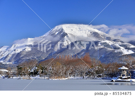 雪景色 山 雪 伊吹山の写真素材 - PIXTA