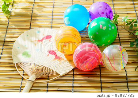 水風船釣りの写真素材 - PIXTA