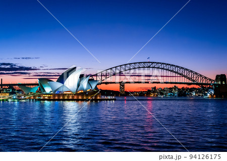 シドニー 夜景 オペラハウス オーストラリアの写真素材 - PIXTA