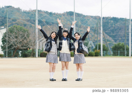 女子校 制服 女子高生 若いの写真素材 - PIXTA