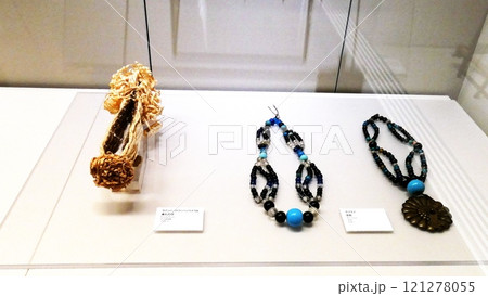 ポロト湖畔に誕生した素晴らしいウポポイ