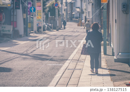 裏町通りの写真素材 - PIXTA
